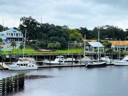 Darien River Waterfront Park & Docks