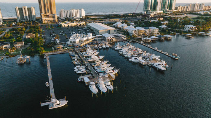 Zeke's Landing Marina