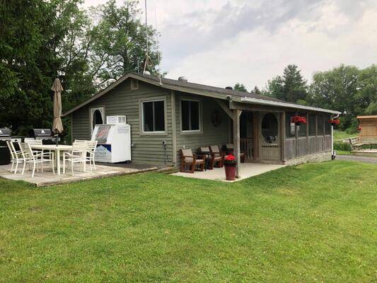 Prinyers Cove Marina