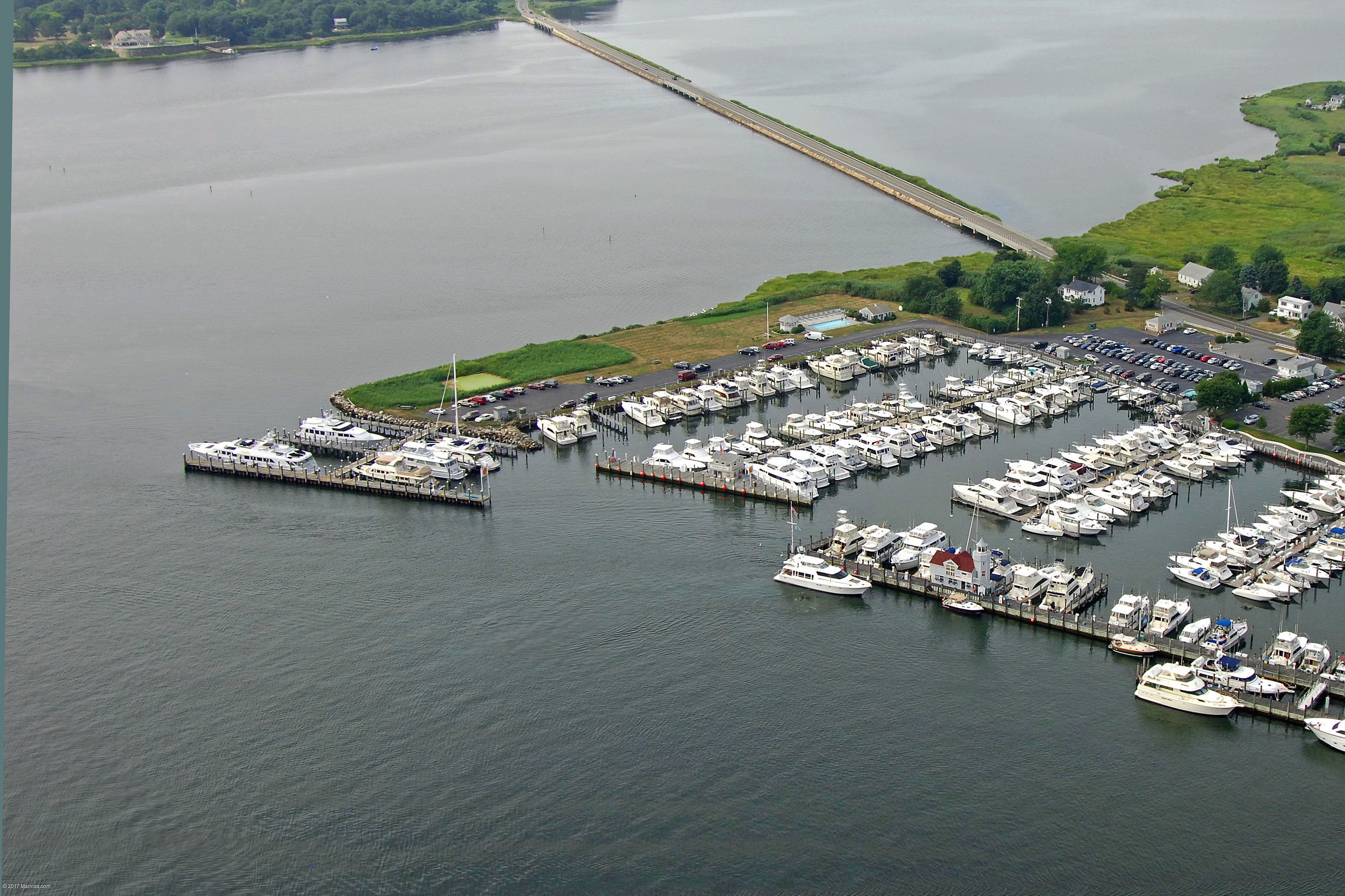 Harbor One Marina in Old Saybrook, CT, United States Marina Reviews