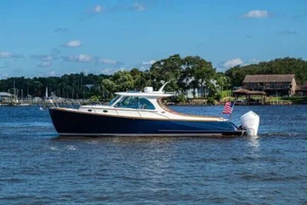 Hinckley Yacht Services - Stuart