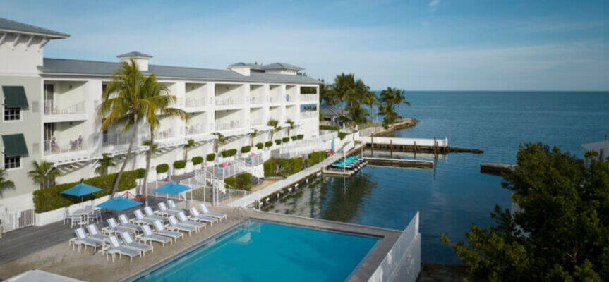 Courtyard Faro Blanco Resort & Marina
