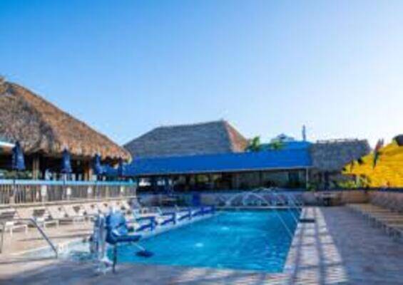 Hinckley Yacht Services - Sweetwater