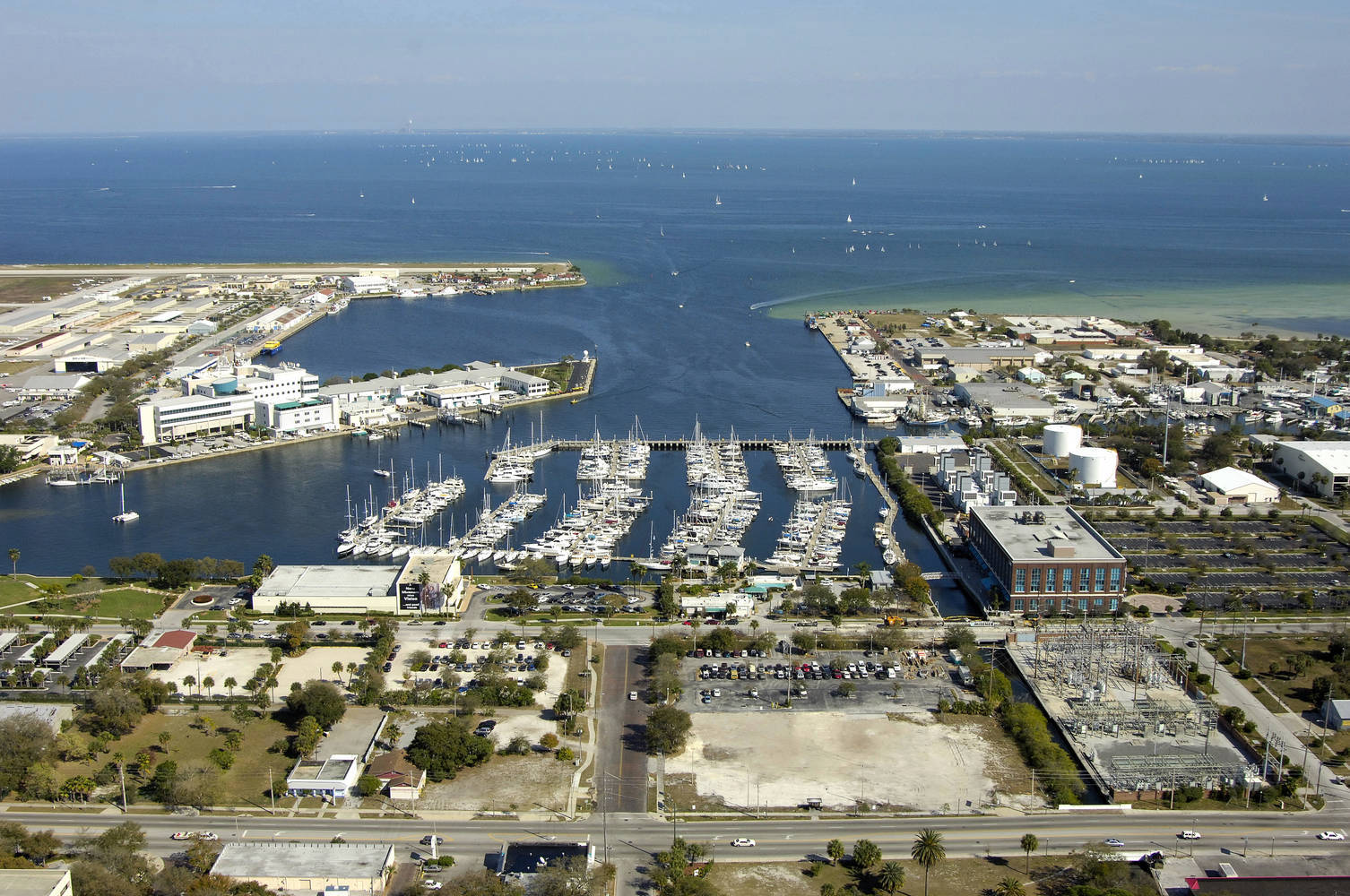 Harborage Marina slip, dock, mooring reservations Dockwa