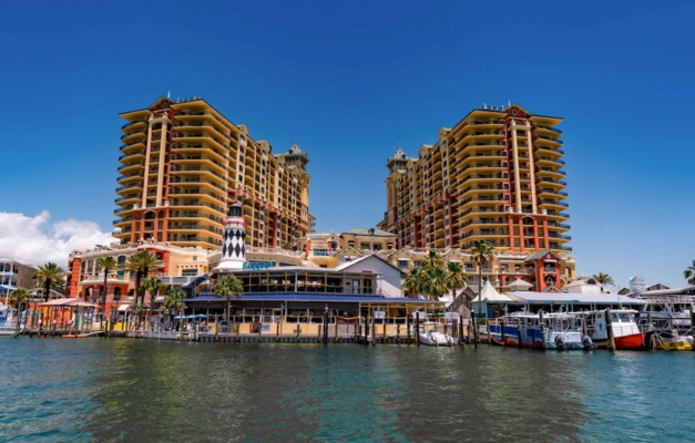 HarborWalk Marina