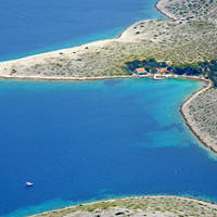 Ravni Zakan West Marina