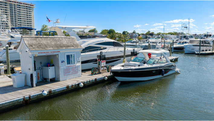 Channel Club Marina