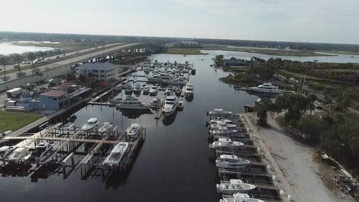 Windward at Beach Marine