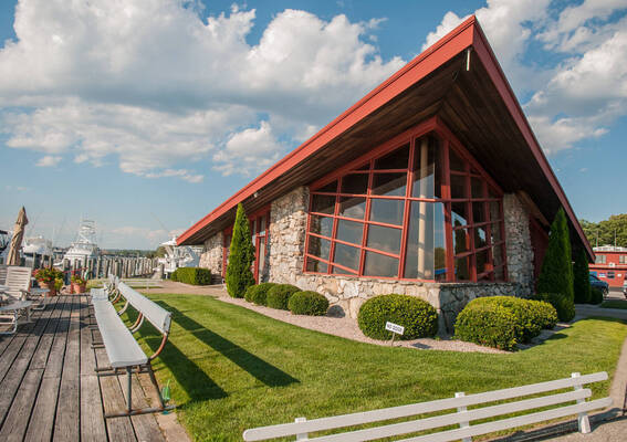 Mystic River Marina - Transient and Fuel Dock