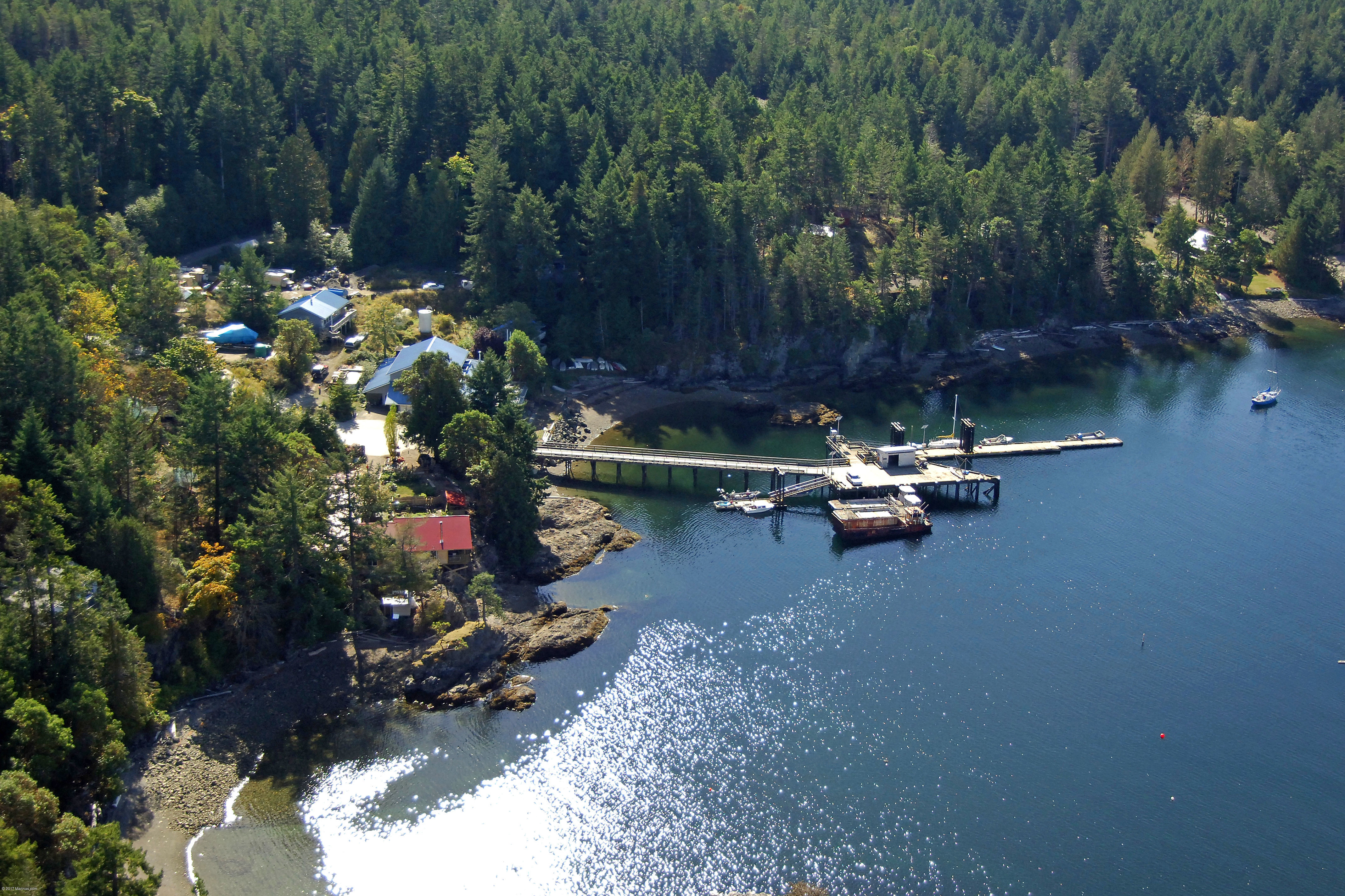 Lasqueti Island Hotel in Lasqueti Island, BC, Canada Marina Reviews