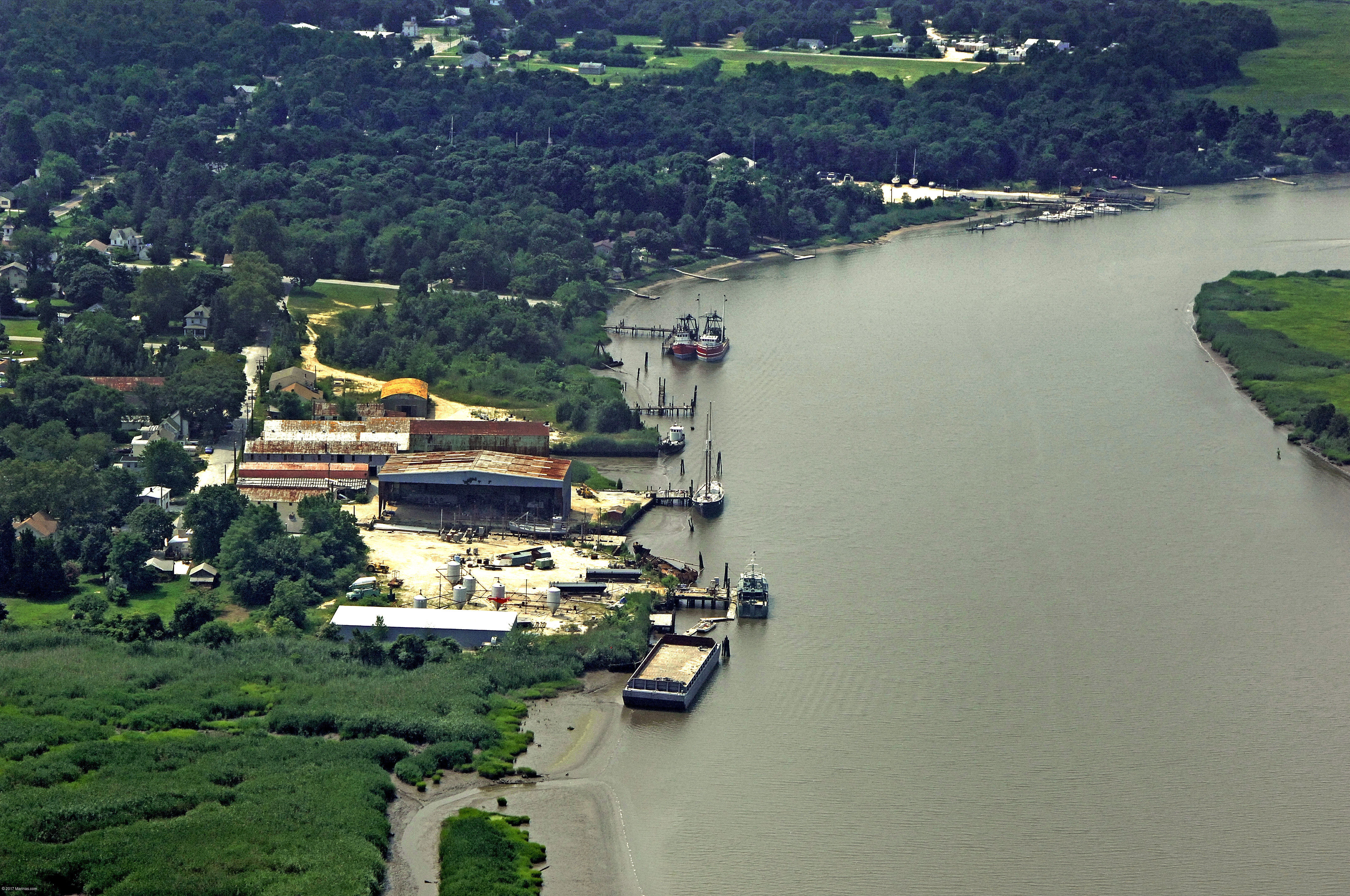 Dorchester Ship Yard in Port Norris, NJ, United States Marina Reviews