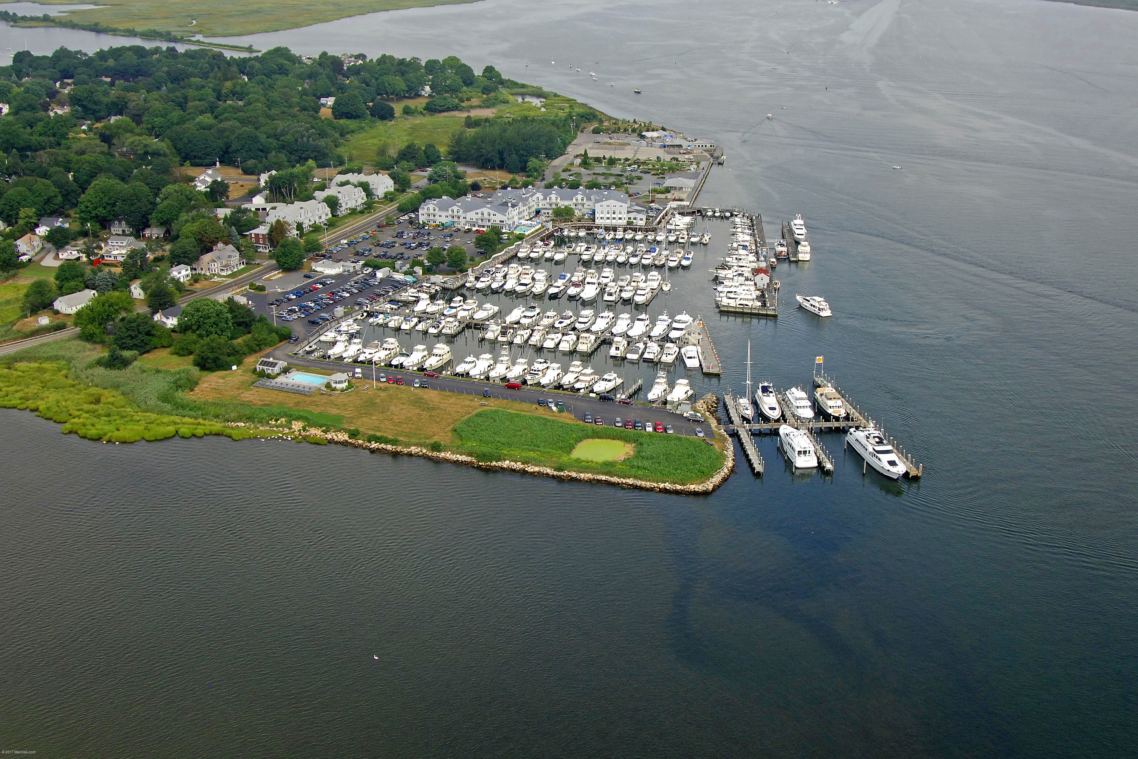 Harbor One Marina in Old Saybrook, CT, United States Marina Reviews