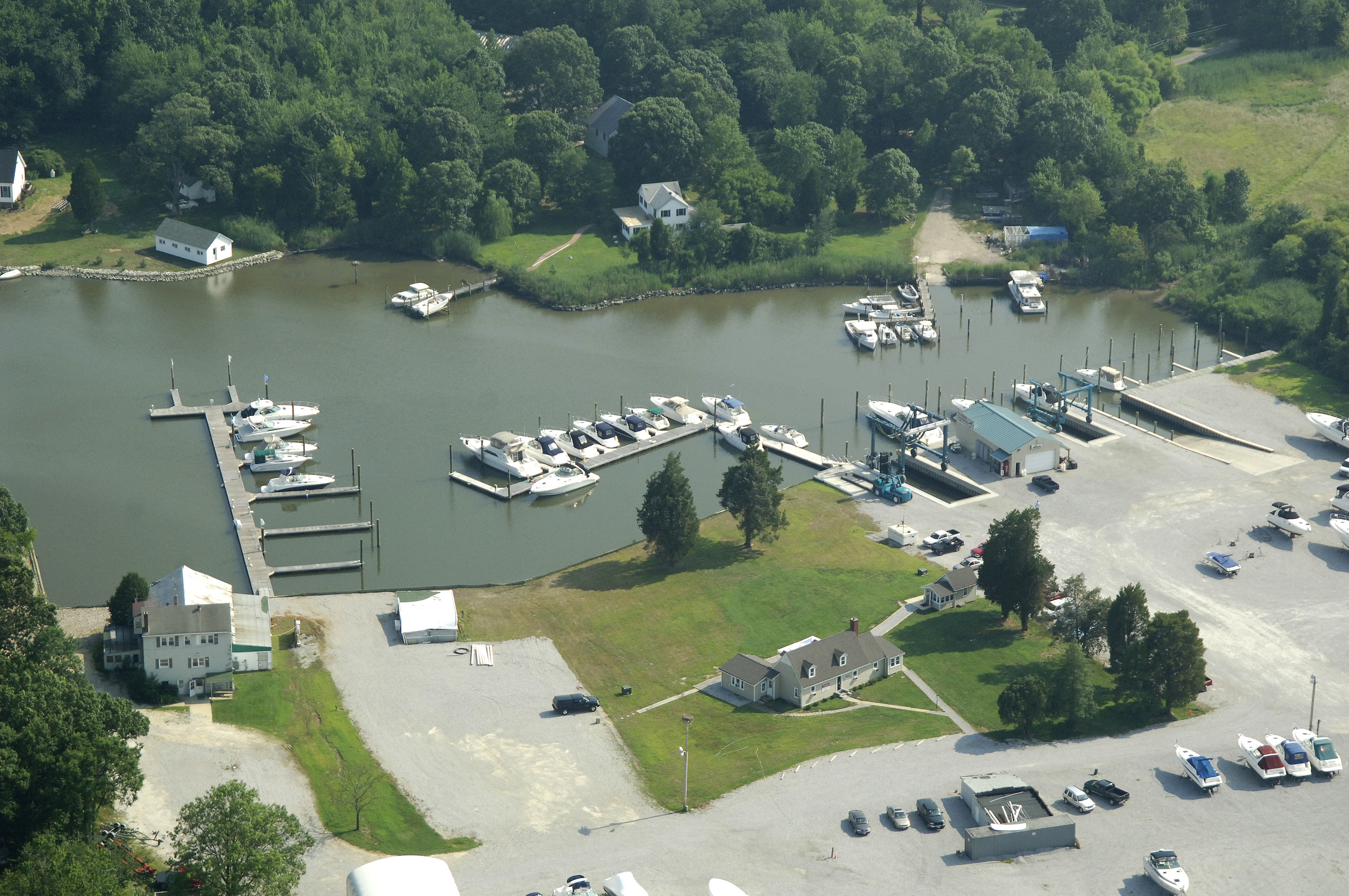 Clarks Landing Shady Side Marine Center in Shadyside, MD, United States