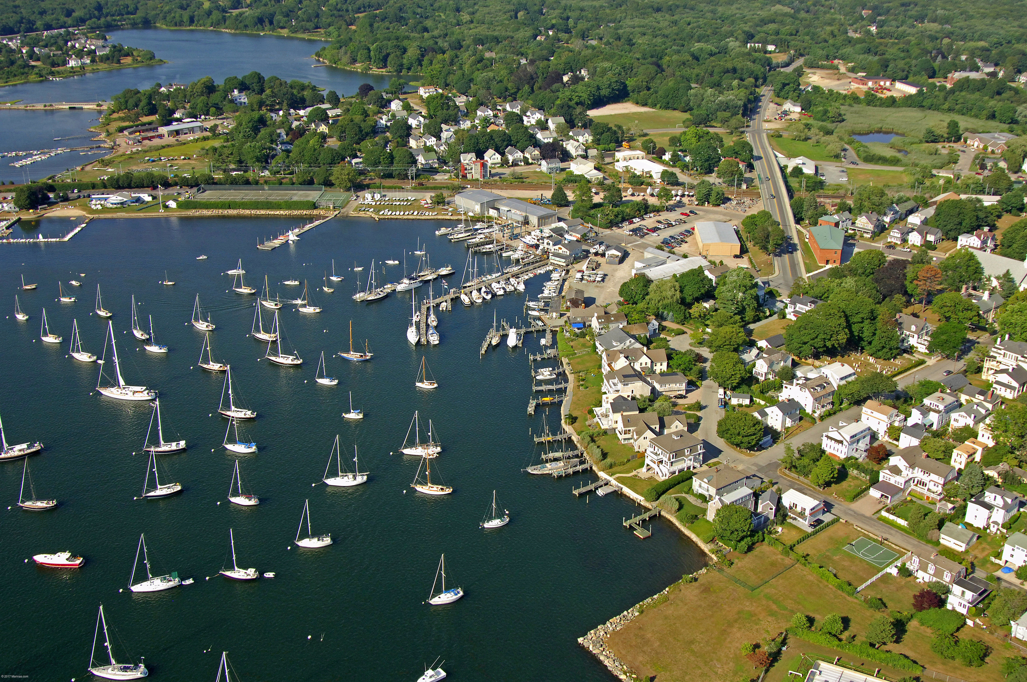 Dodson Boat Yard in Stonington, CT, United States Marina Reviews