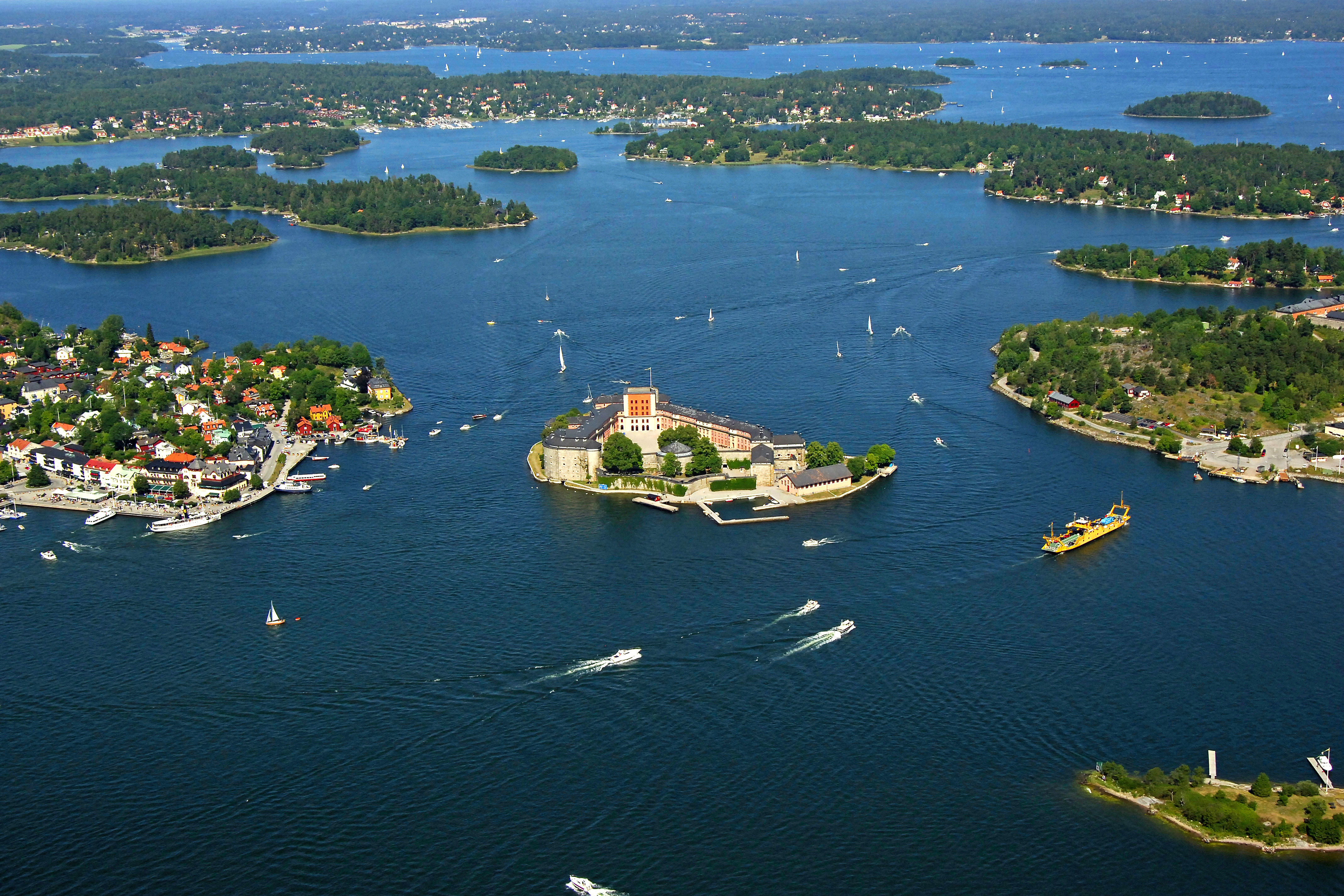 Vaxholm Castle Landmark In Vaxholm Sweden Landmark Reviews Phone 