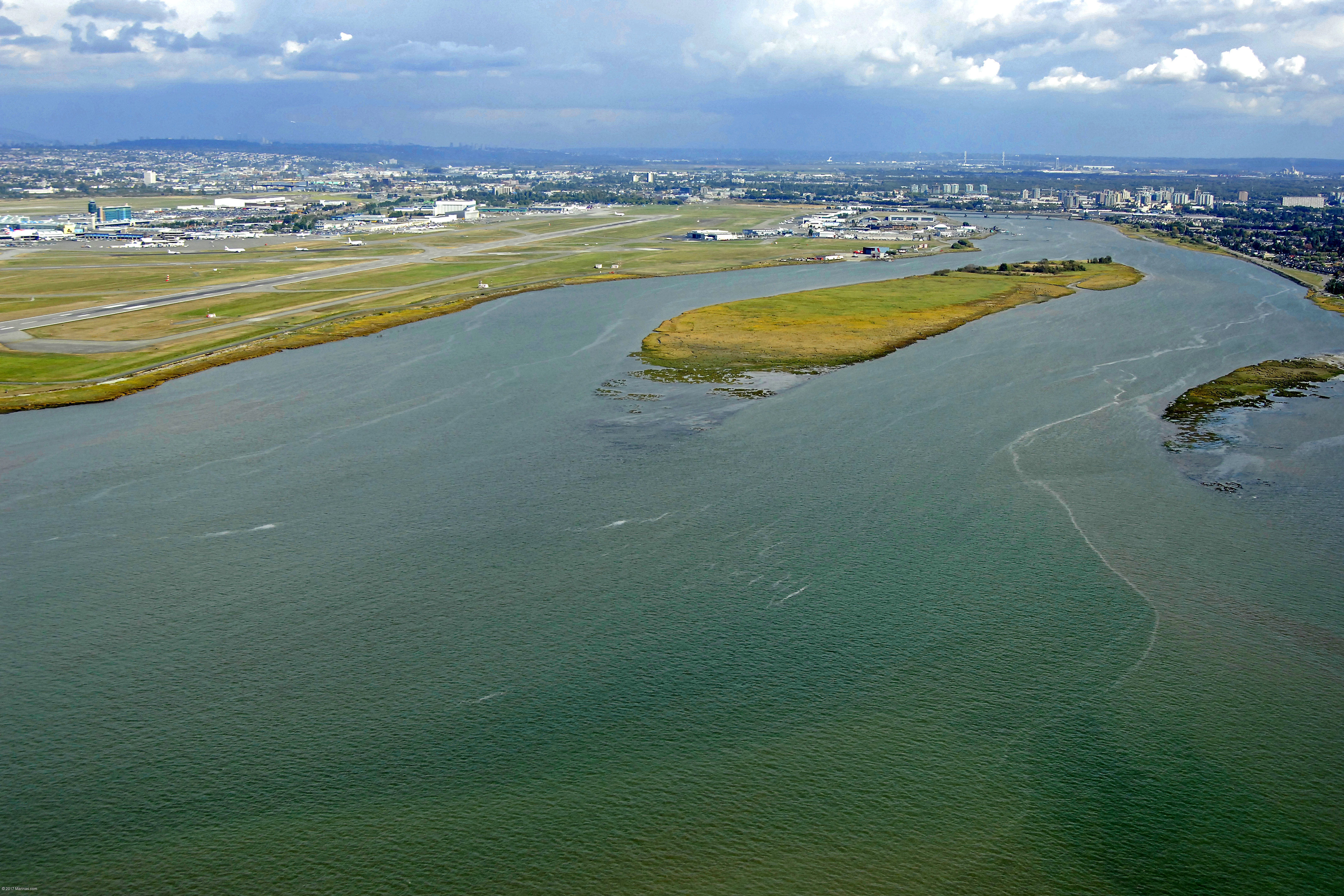 Middle Arm Fraser River Inlet in Vancouver, BC, Canada inlet Reviews
