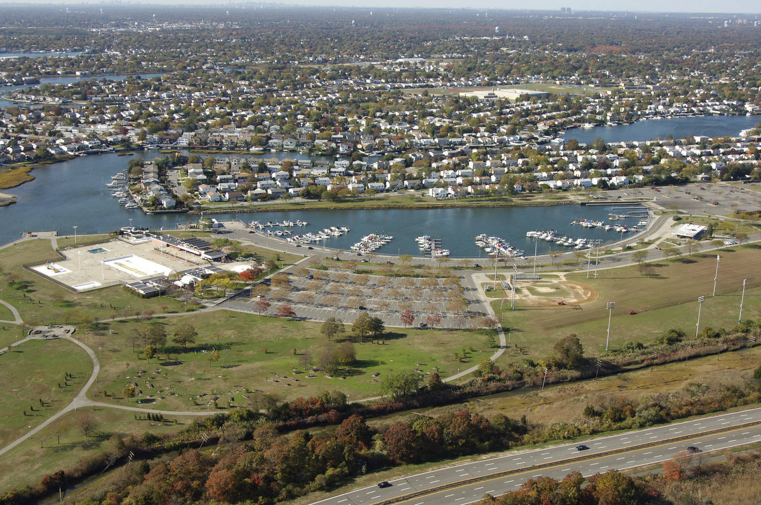 Wantagh Park Marina slip, dock, mooring reservations Dockwa