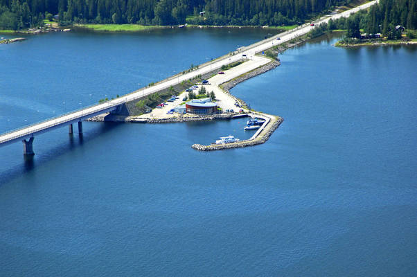 Raippaluodon Silta Marina