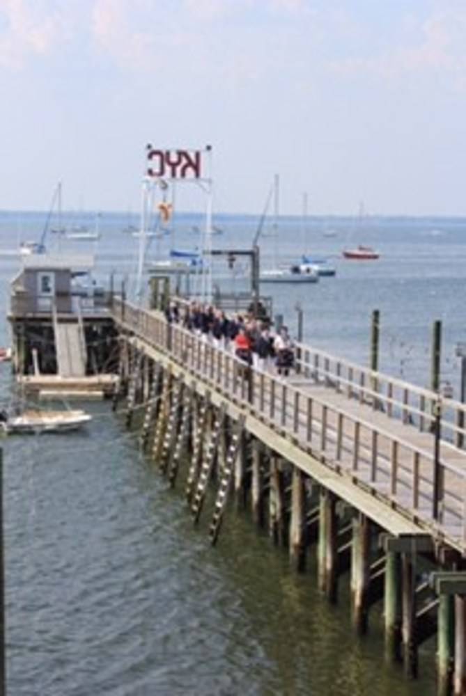 Keyport Yacht Club slip, dock, mooring reservations Dockwa