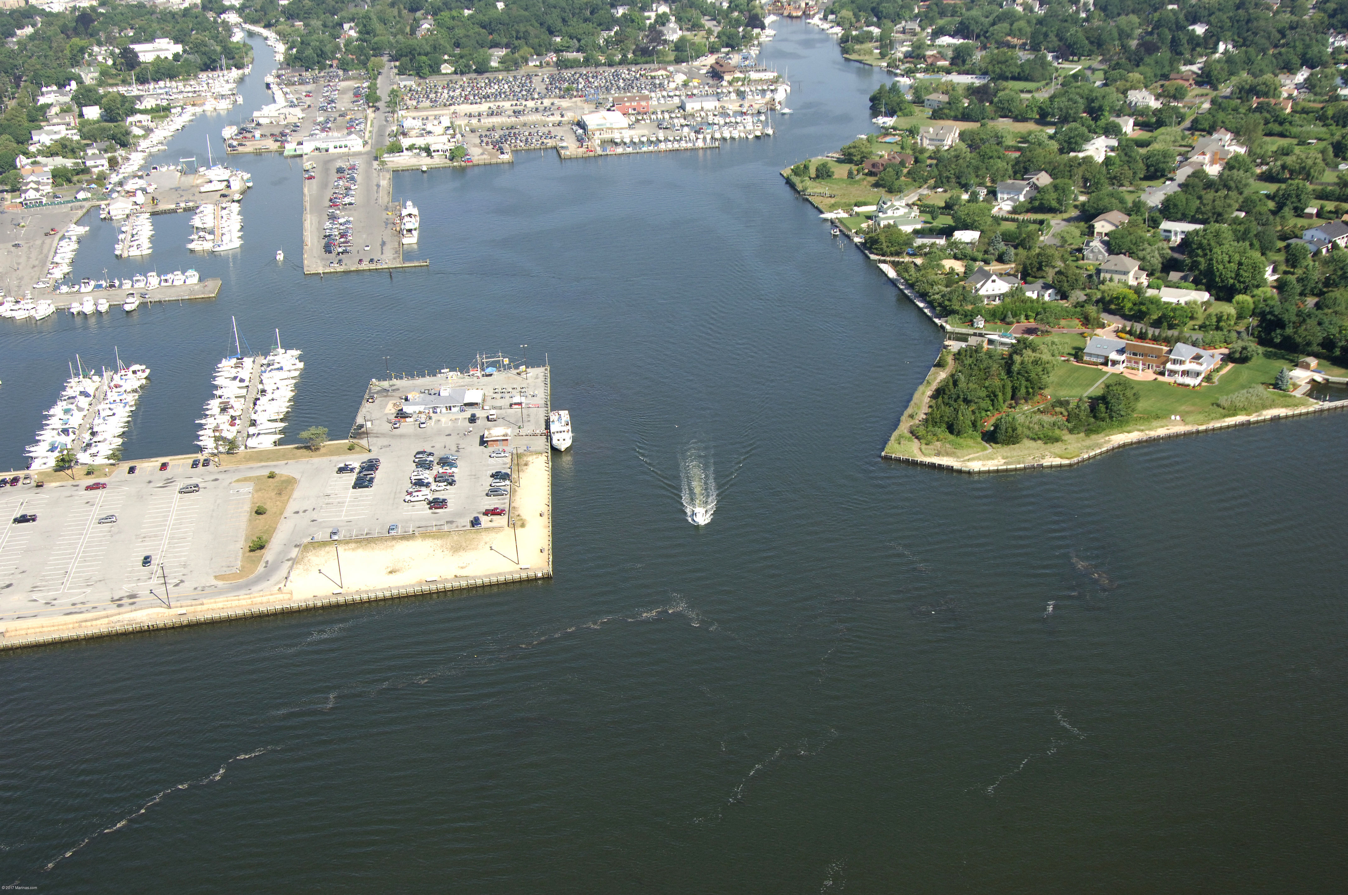 Great Cove Inlet in Bay Shore, NY, United States inlet Reviews