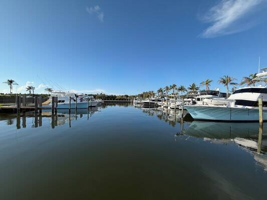 Four Fish Marina