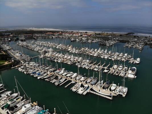 Safe Harbor Ventura Isle