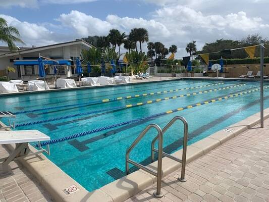 Lighthouse Point Yacht Club