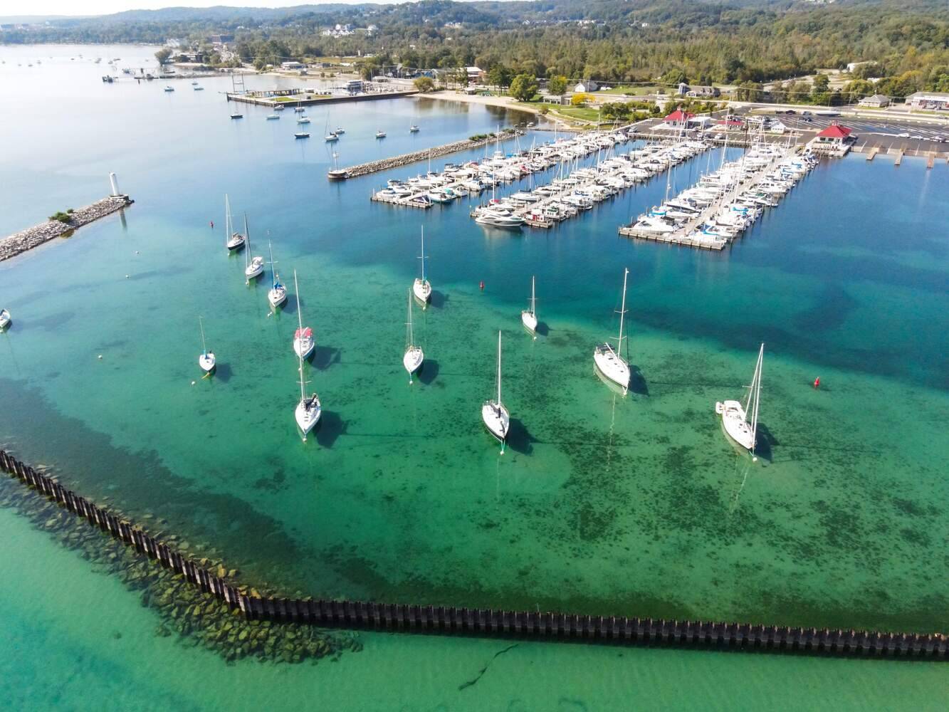 Marinas in Michigan