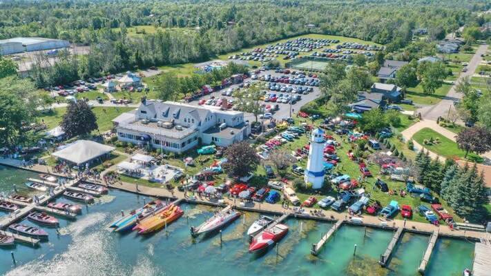 Buffalo Launch Club: Dock