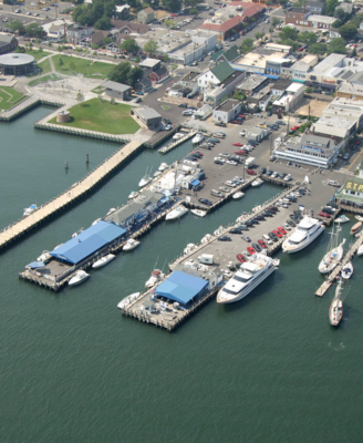 Claudio's Greenport Marina