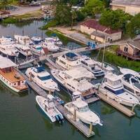 Donnelly Yacht Center & Marina