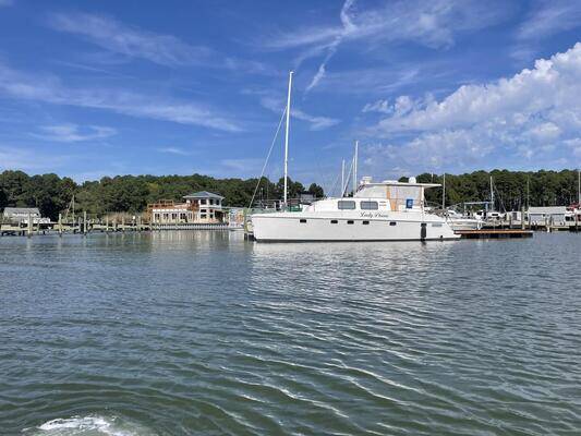 Perrindise Marina & Club