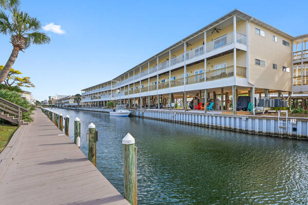 Sandpiper Cove Canal Reservations