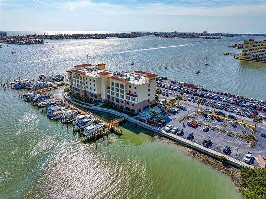 Harborside Boat Club of Madeira Beach