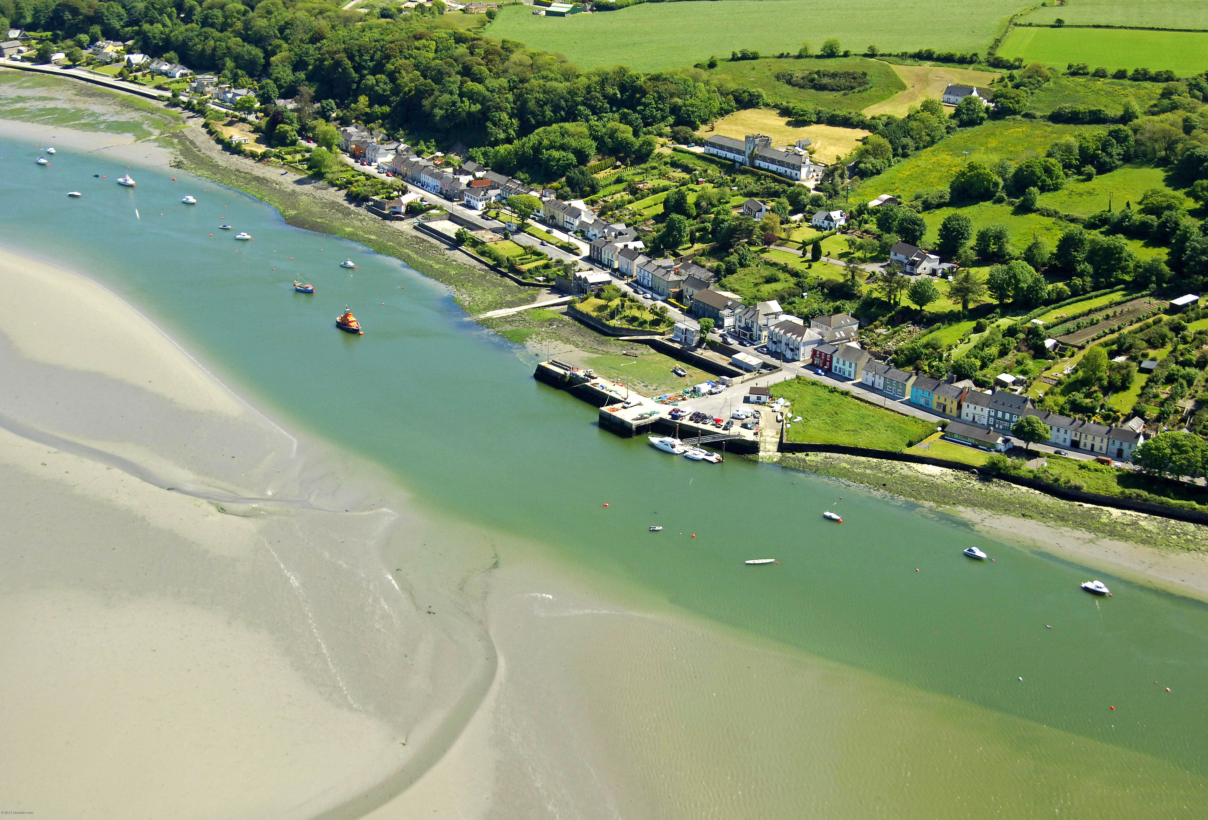 Courtmacsherry Quay in Courtmacsherry, Cork, Ireland Marina Reviews