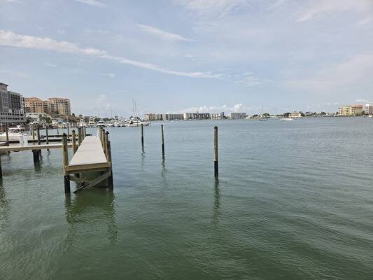 CW Resort and Marina