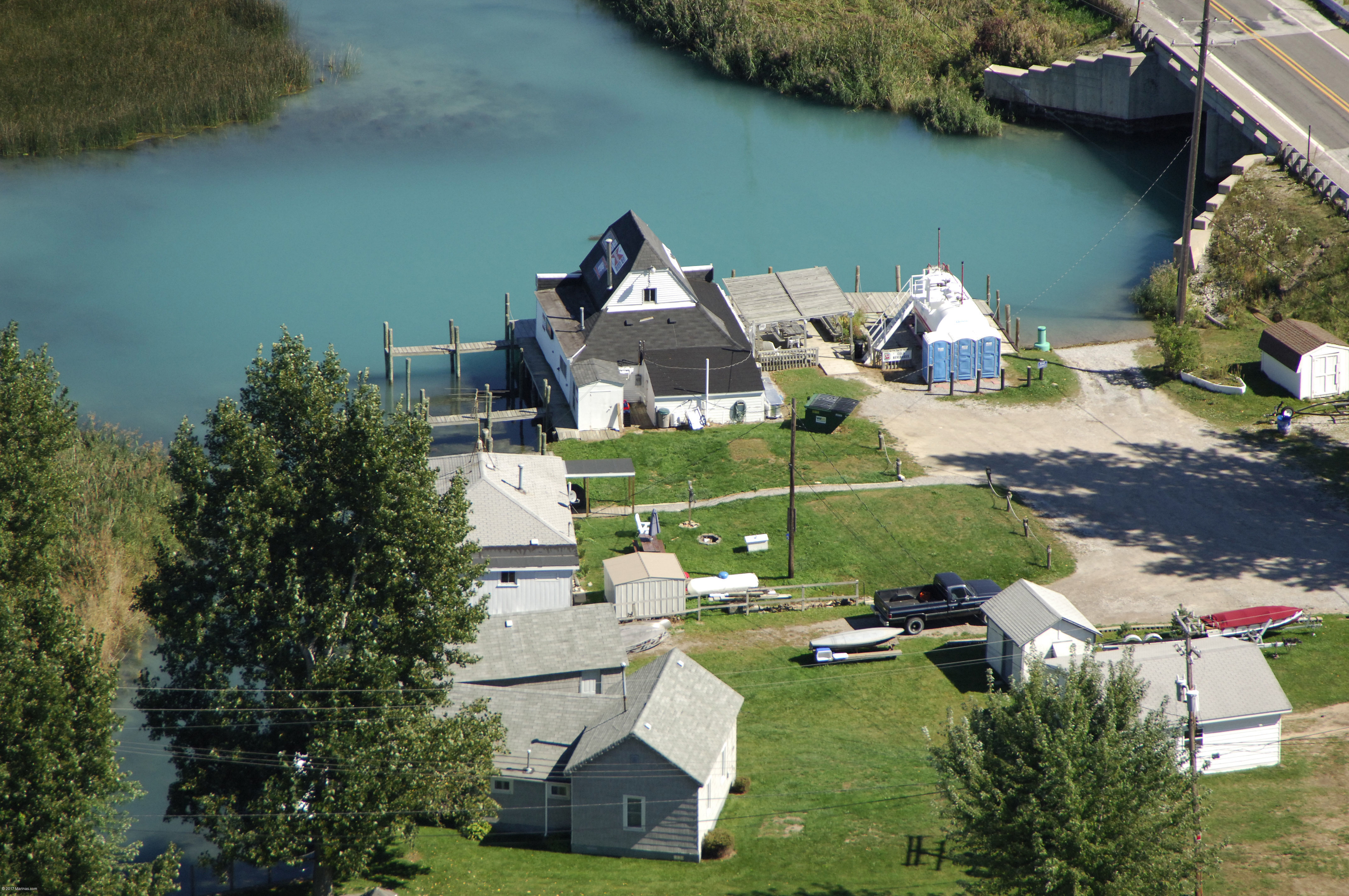Walkers Landing in Harsens Island, MI, United States Marina Reviews